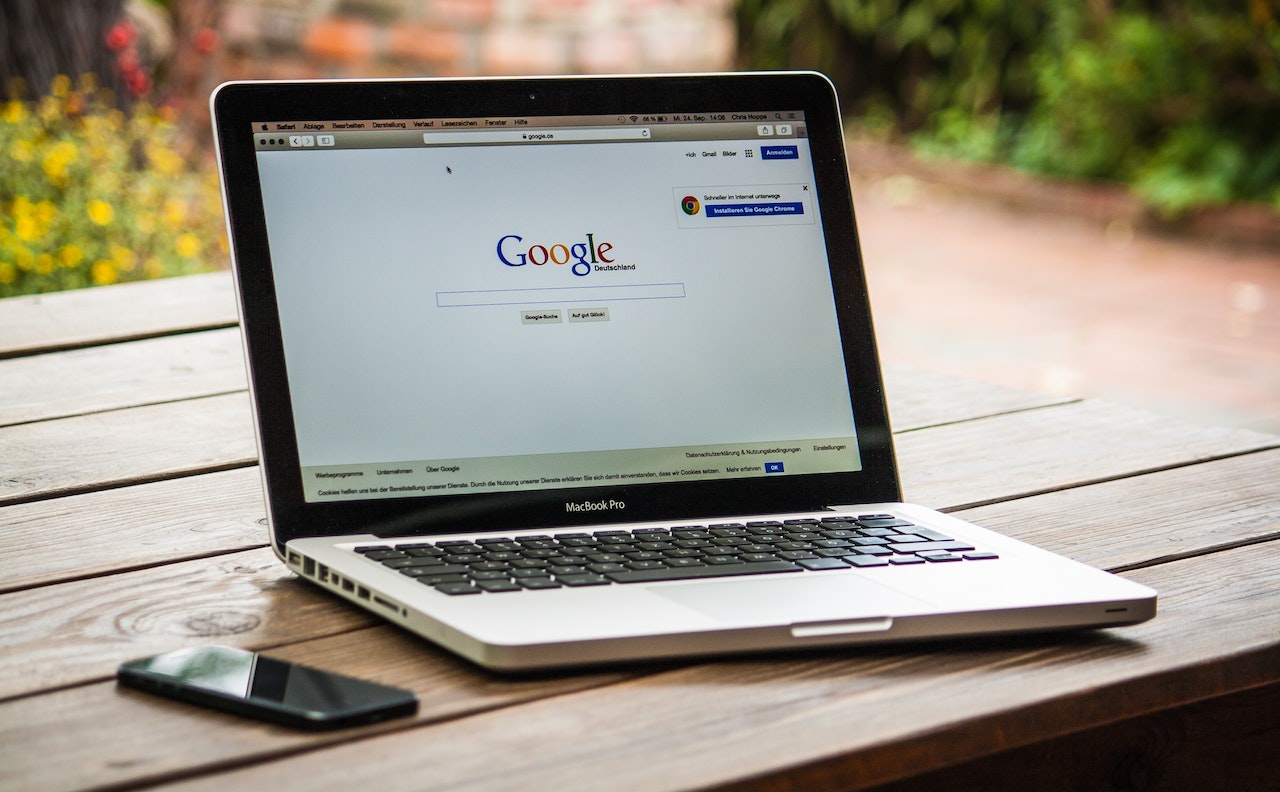 Google form menjadi salah satu tools untuk membuat e-sertifikat | pexels.com (pixabay)